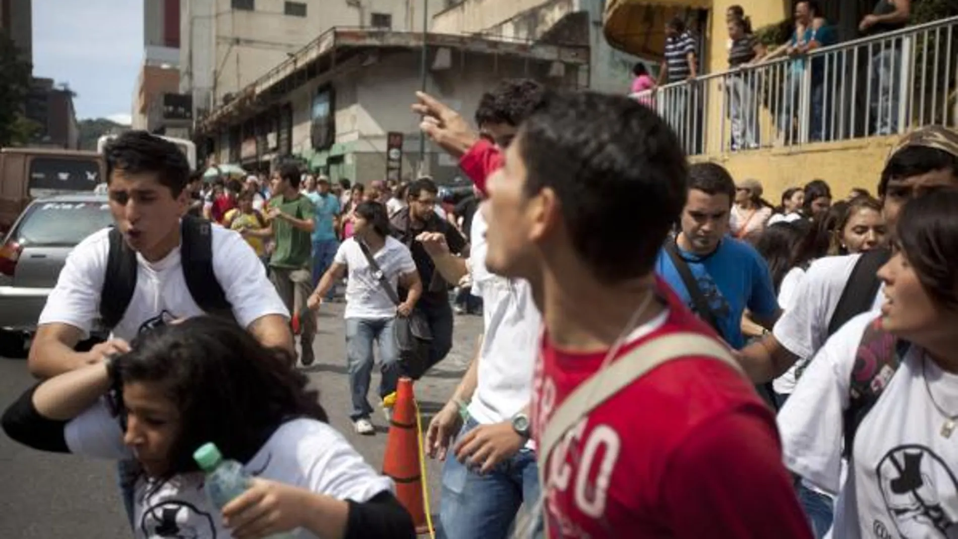 Protesta contra Chávez en los alrededores de la asamblea venezolana