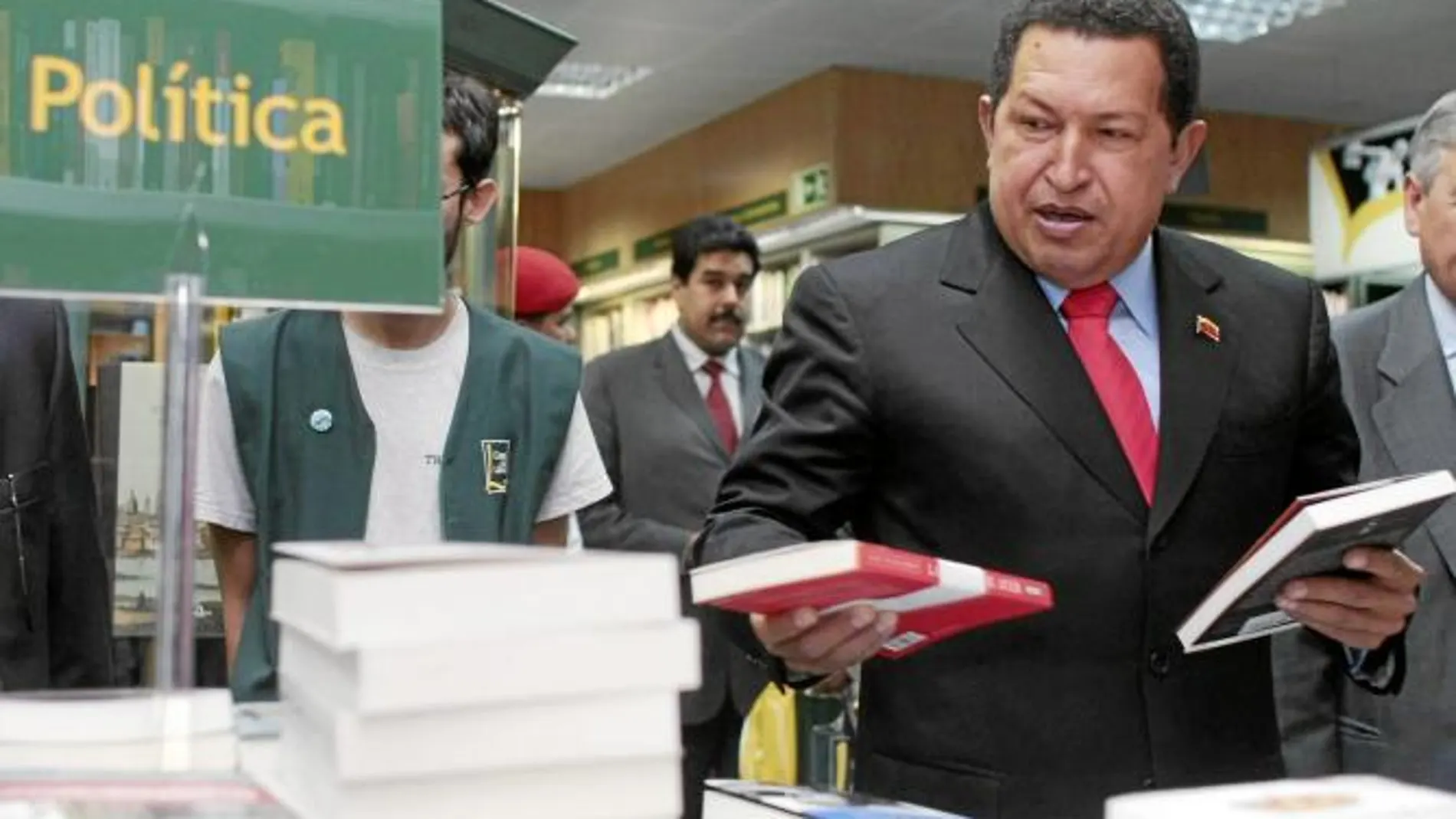 Chávez contra la RAE