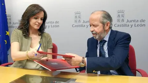 Silvia Clemente logra un acuerdo para ampliar la renta agraria con Fertiberia