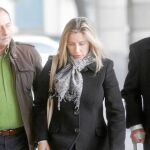 Antonio del Castillo, José Antonio Casanueva y su hija Eva, ayer de nuevo en el juicio