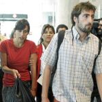 Llegan a Barcelona los supervivientes de la tragedia fluvial en México