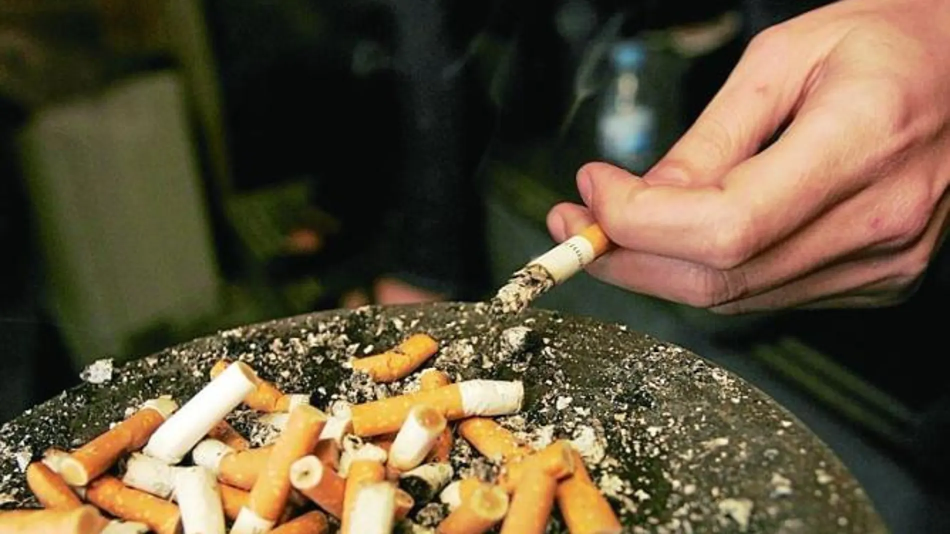 El consumo de tabaco se incrementa un 15% en mayo