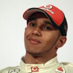Hamilton asegura que su nuevo coche le transmite buenas sensaciones