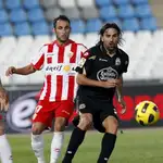  El Almería toma la delantera ante un Dépor que careció de remate