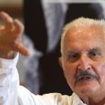 Carlos Fuentes publica «Carolina Grau», su regreso a la narrativa breve