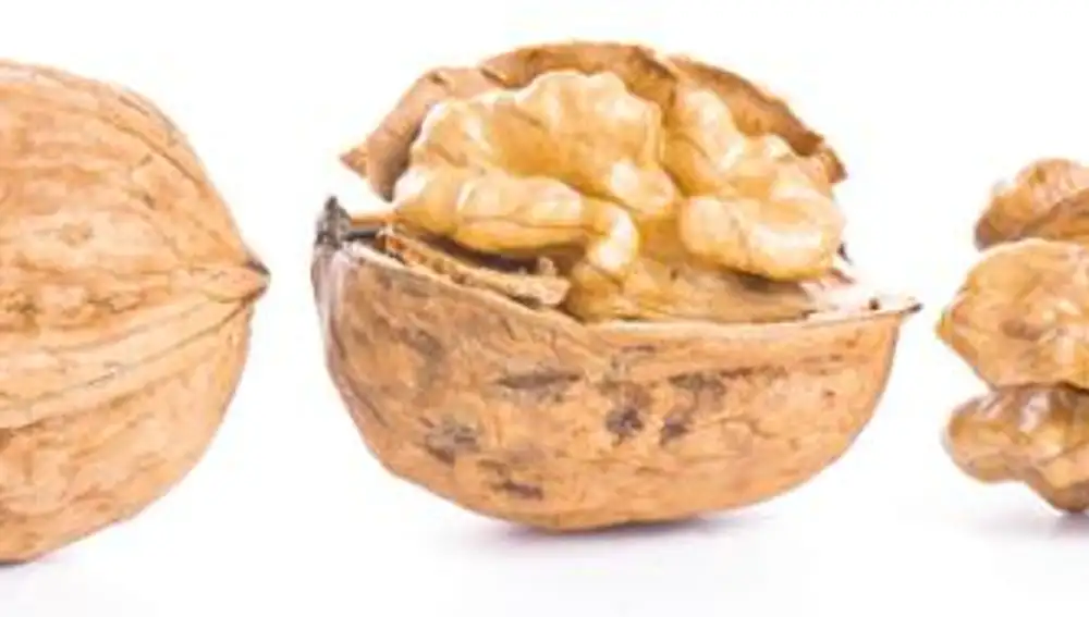 Nueces contra el Alzheimer