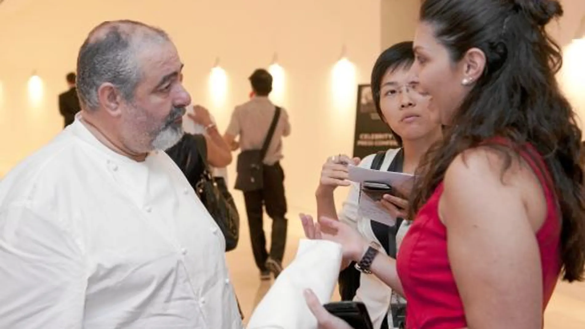 La última imagen: El chef, poco antes de fallecer en Singapur de un infarto