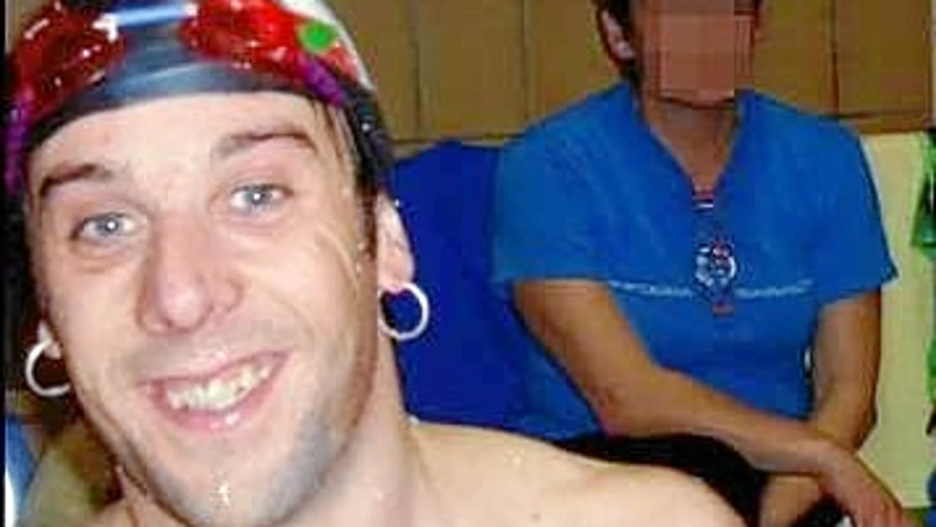 87 amigos en Facebook son los que tiene Xabier Aranburu, que no actualiza su perfil desde enero de 2010