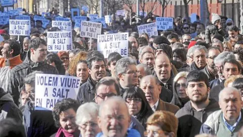 La población de Salt se manifestó el sábado a favor de la paz y de la convivencia