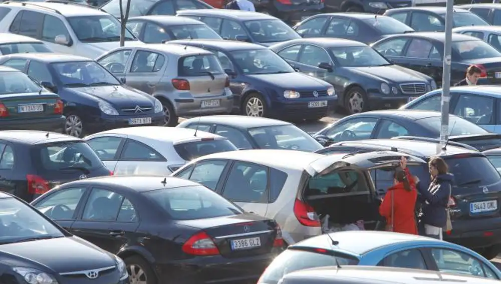 Uno de cada tres conductores europeos incapaces de aparcar a la primera