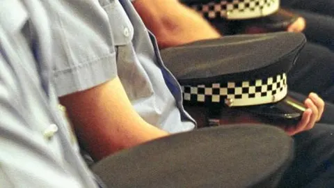 Los candidatos que consigan una de las 150 plazas deberán seguir su formación en el Instituto de Seguridad Pública de Cataluña