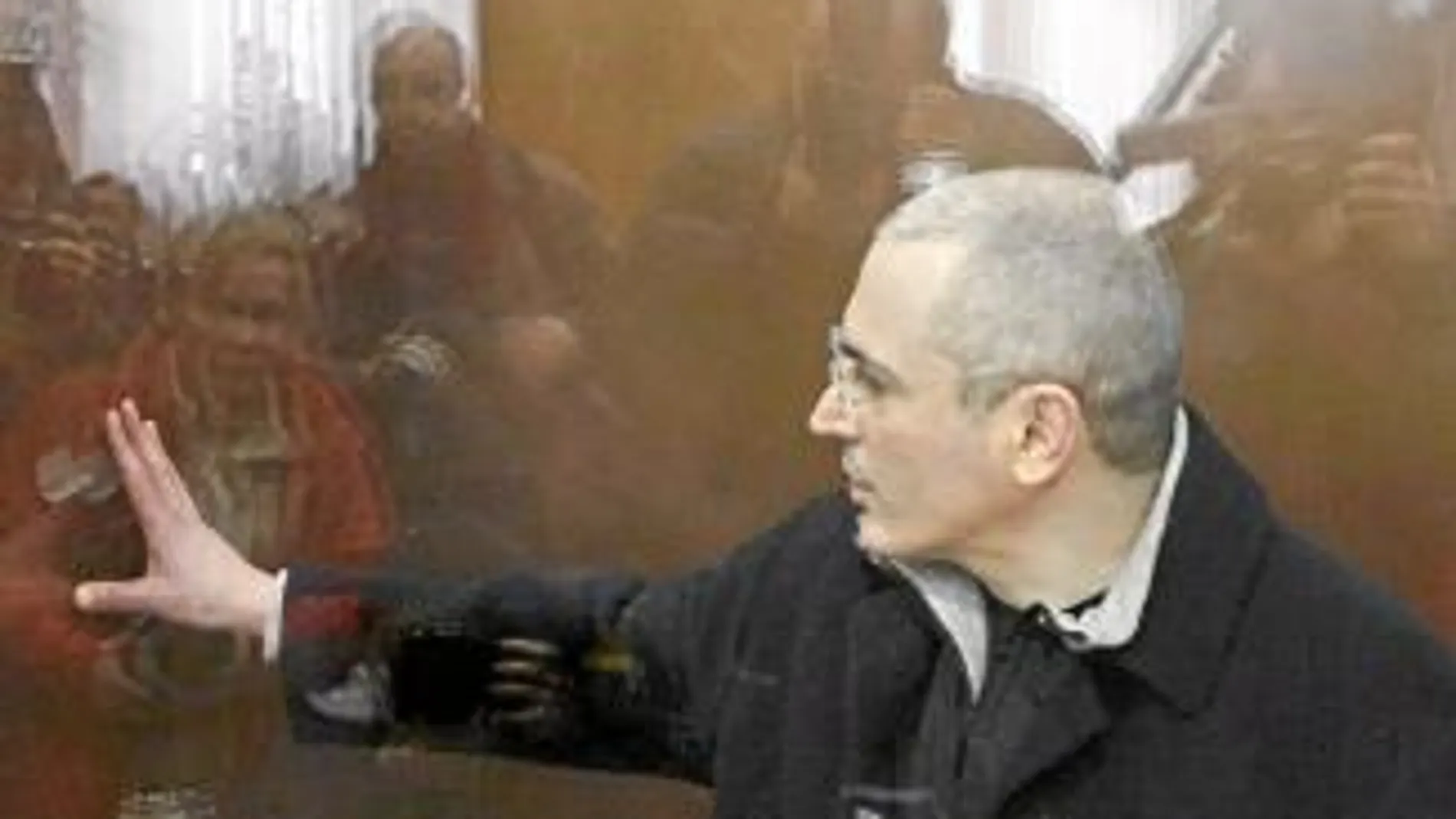 Mijail Jodorkovski y su socio Platon Lebedev fueron detenidos en el 2003 y sentenciados a 13 años y medio de cárcel