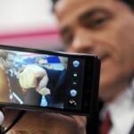 El móvil de LG Optimus 3D, capaz de reproducir y capturar vídeos en 3D