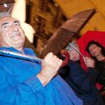 Dominique Strauss-Kahn, en Nueva York, junto a su mujer, Anne Sinclair