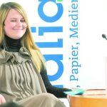 Teresa Kampusch, cuando presentó el libro sobre su secuestro