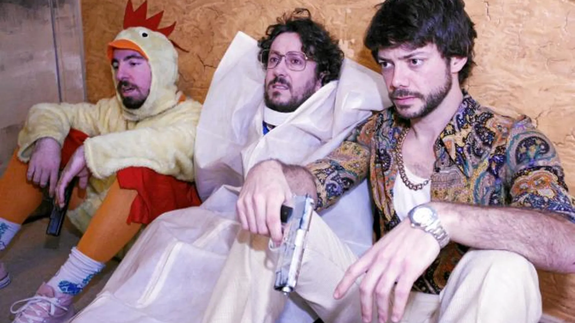 «Victoria», con Eloi Yebra, David Arnáiz y Álvaro Morte (en la imagen, de izda. a dcha.)