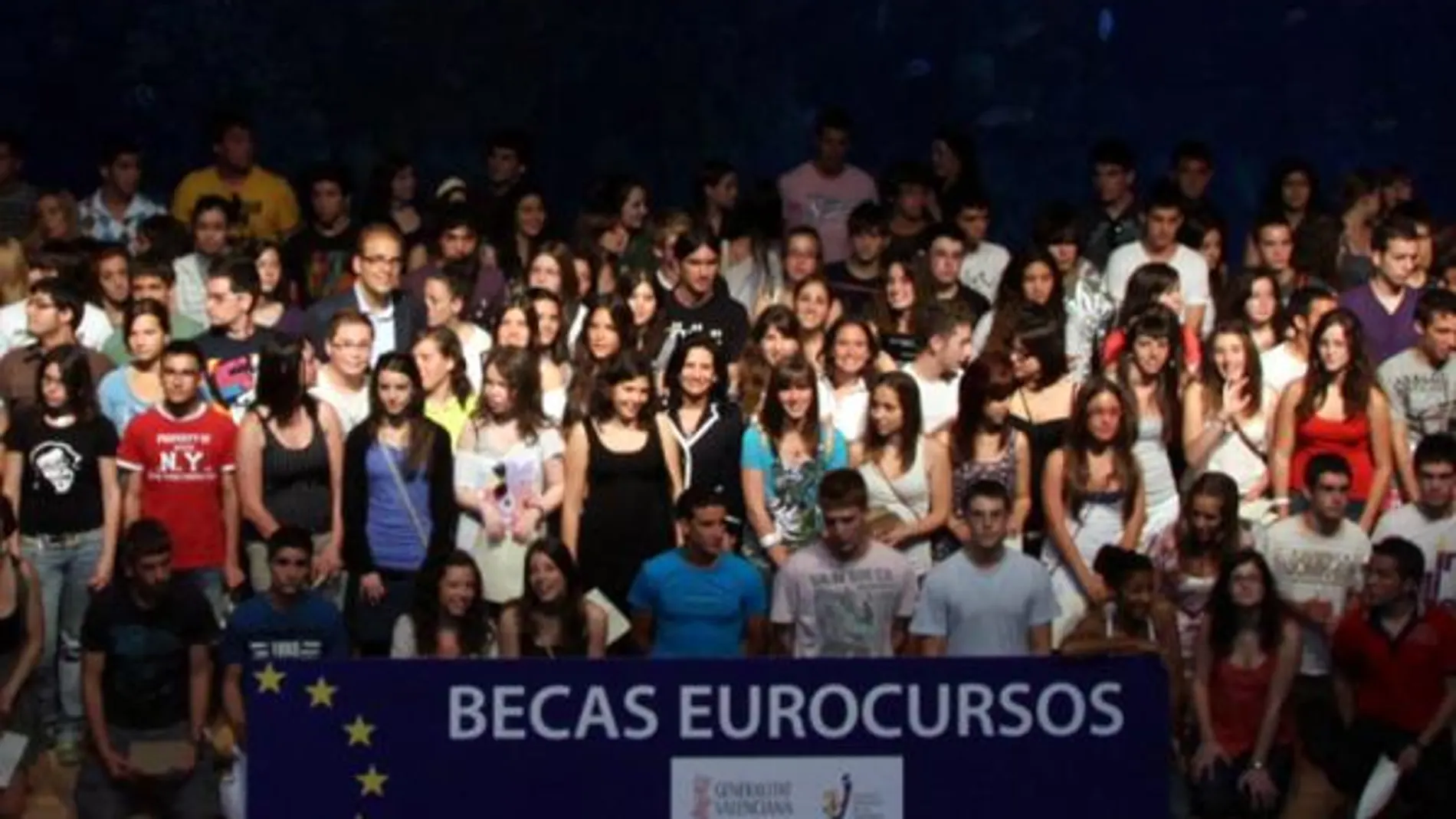 La Generalitat convoca las becas Eurocursos 2011 para estudiar idiomas en el extranjero