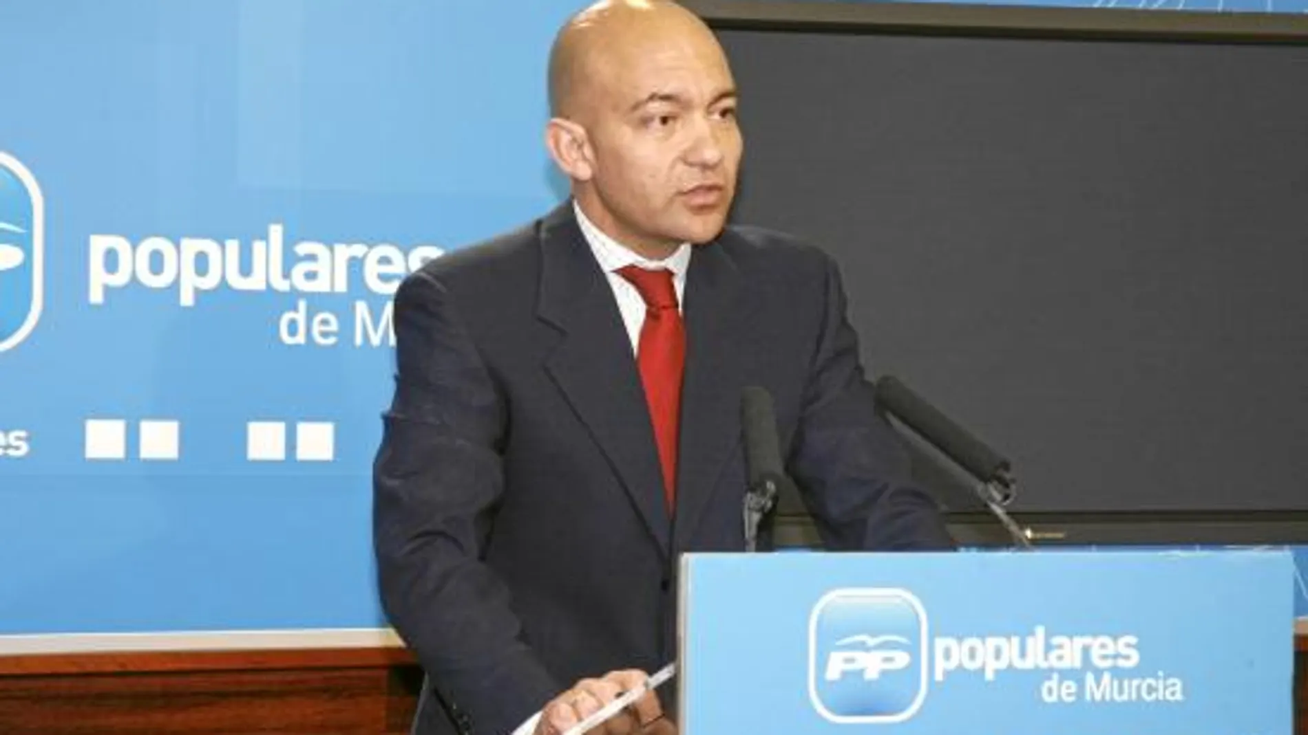 El diputado nacional del Partido Popular por la Región de Murcia, Jaime García-Legaz, durante una de sus últimas comparecencias en la sede del partido de la Comunidad