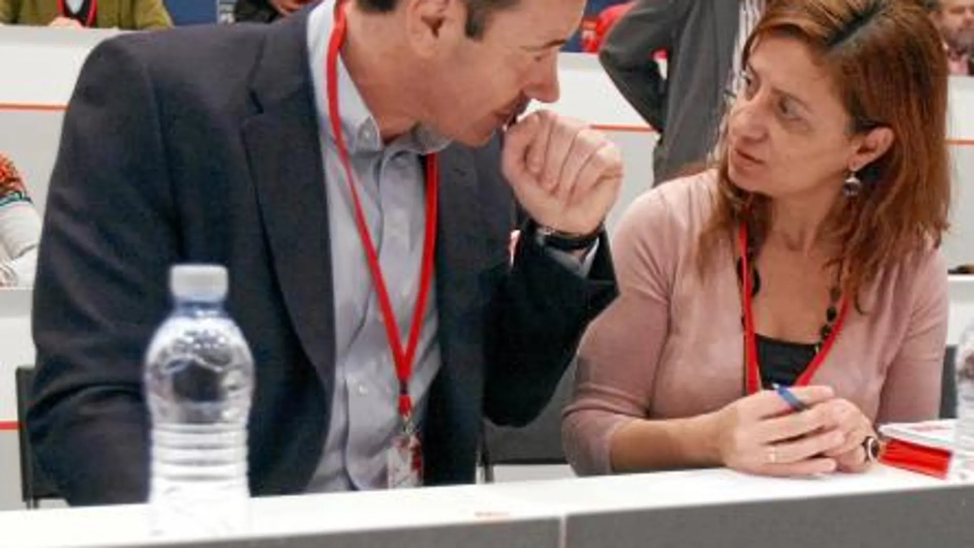 l Tomás Gómez subleva a los críticos a los que extermina de la candidatura, pactada con Rollán