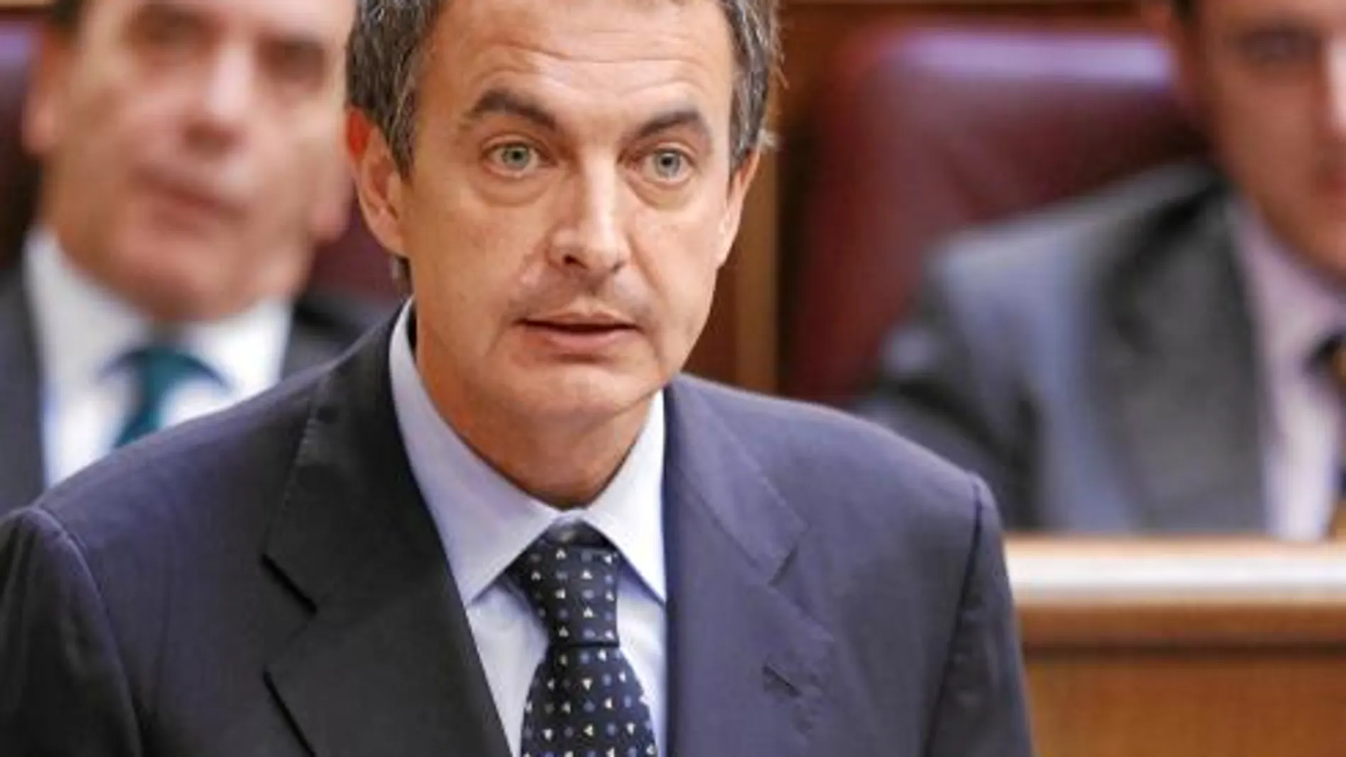 El debate sobre la posible sucesión de Zapatero genera división de opiniones entre los barones socialistas