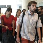 Llegan a Barcelona los supervivientes del accidente en un río de México