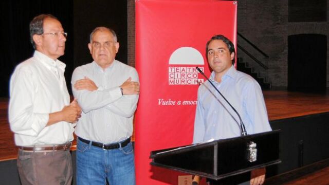 Miguel Ángel Cámara, César Oliva y Rafael Gómez, en la presentación de la programación