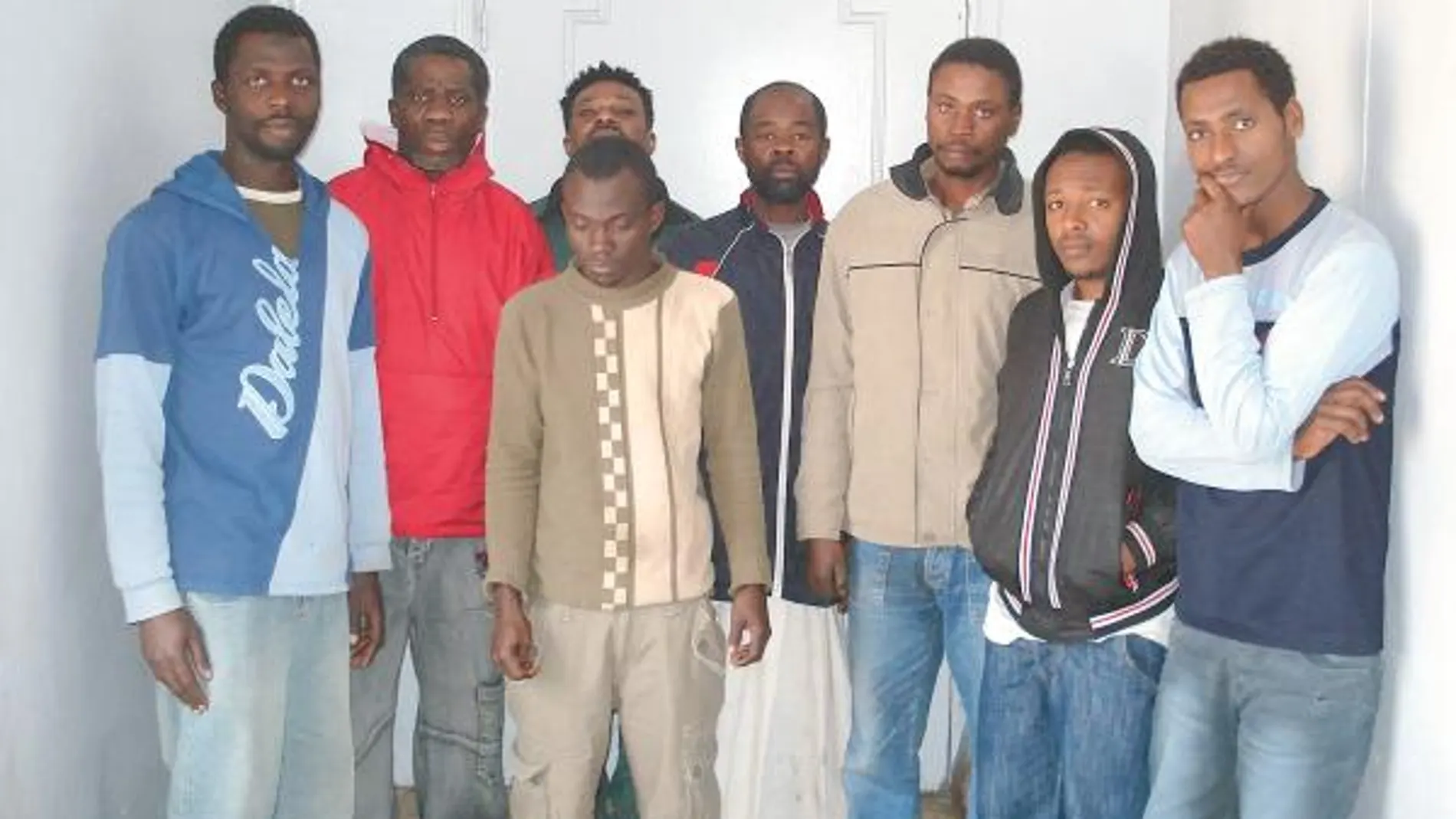 Ocho de los diez detenidos acusados de ser mercenarios de Gadafi para sofocar las revueltas en Libia