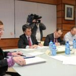 La viceconsejera de Desarrollo Rural, María Jesús Pascual, se reúne con la Mesa de la Leche