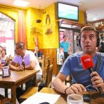 Borja Inza, de RNE, narró el Getafe-Levante desde un bar