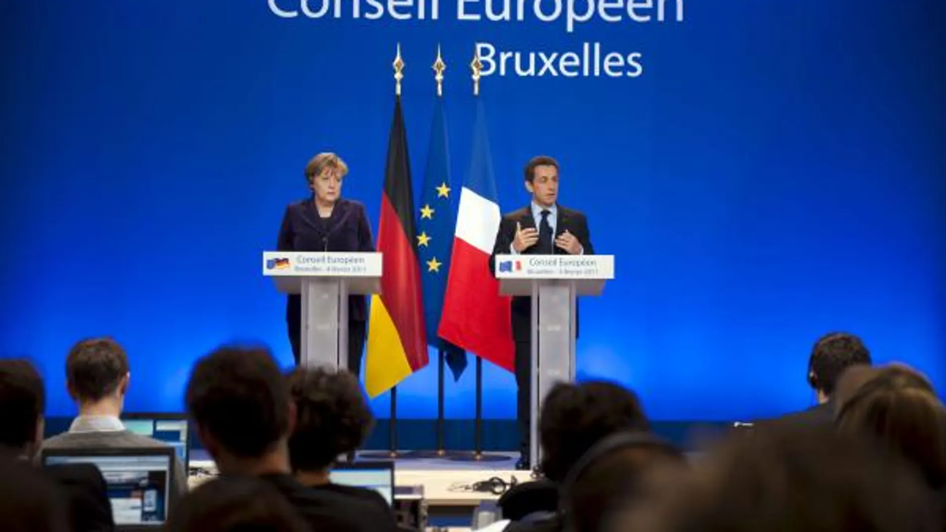 La Eurozona acepta el pacto por la competitividad impulsado por Merkel