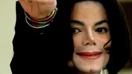 Michael Jackson habría huido a Bahrein en el caso de una condena por abusos