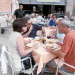 El paro aumentó el pasado mes en todos los sectores, pero en especial medida en servicios con 344 desempleados