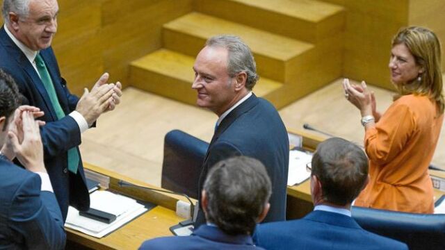 El hemiciclo de Les Corts volvió a vivir el segundo debate de investidura en apenas un mes.