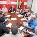 Juan Ignacio Zoido recibió a los representantes de los sindicatos del Ayuntamiento