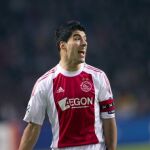Luis Suárez castigado con siete partidos por su mordisco a Bakkal