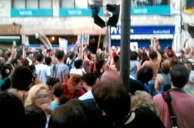 Los manifestantes acosan a Rita Barberá en Valencia