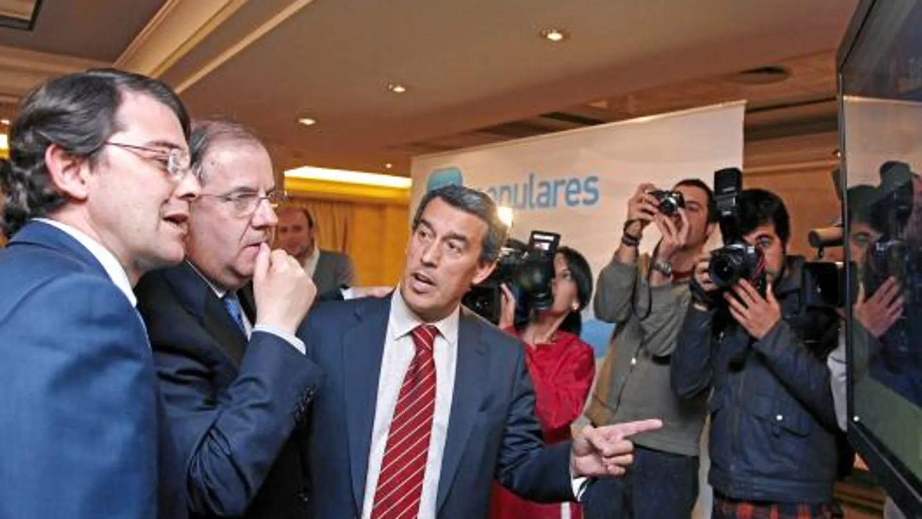 El presidente Herrera, Alfonso Fernández Mañueco y Antolín Sanz presentan en Ávila el proyecto «PPCyL 2.0»