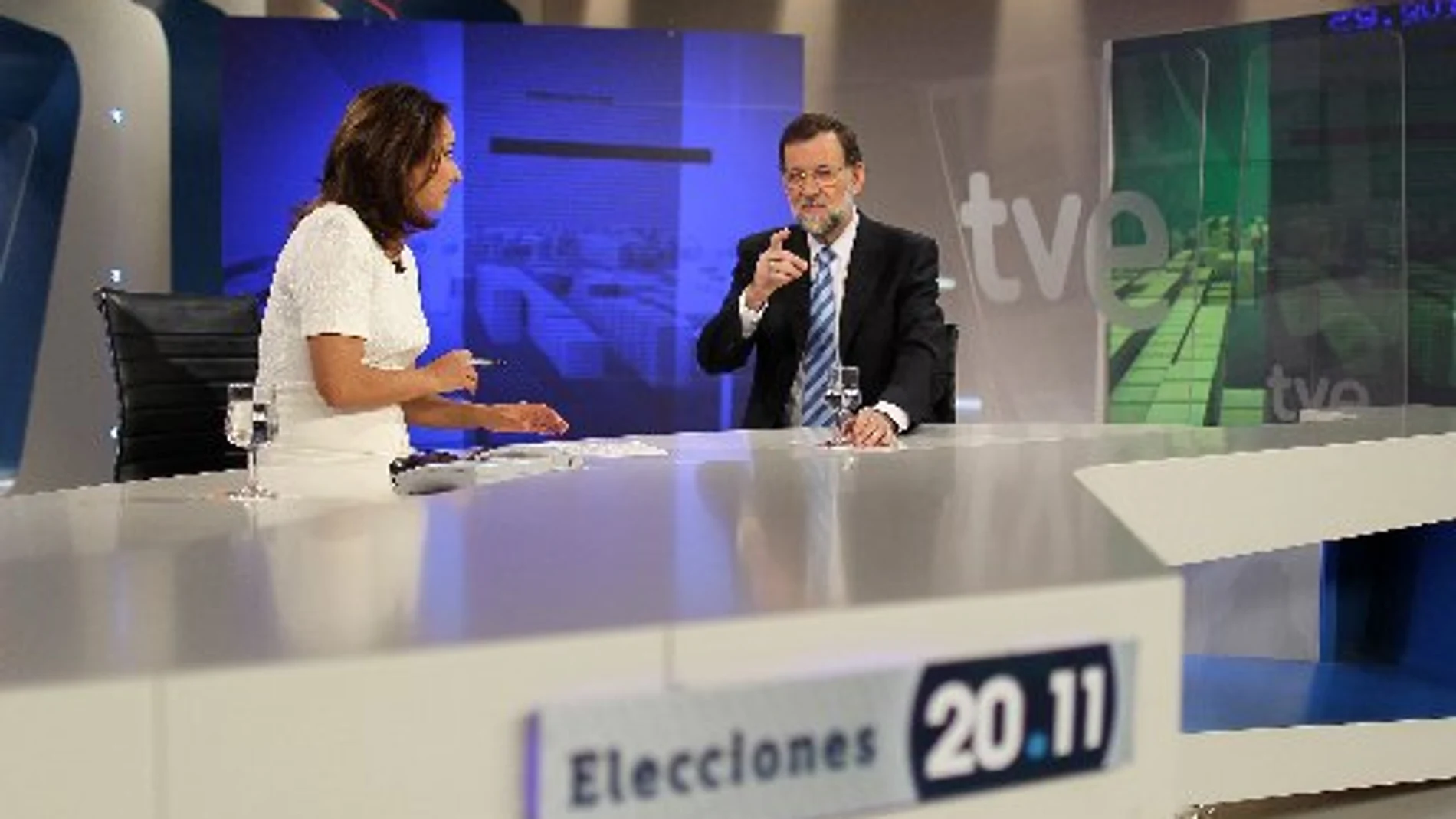 El Gobierno abre la puerta a externalizar informativos en las TV públicas