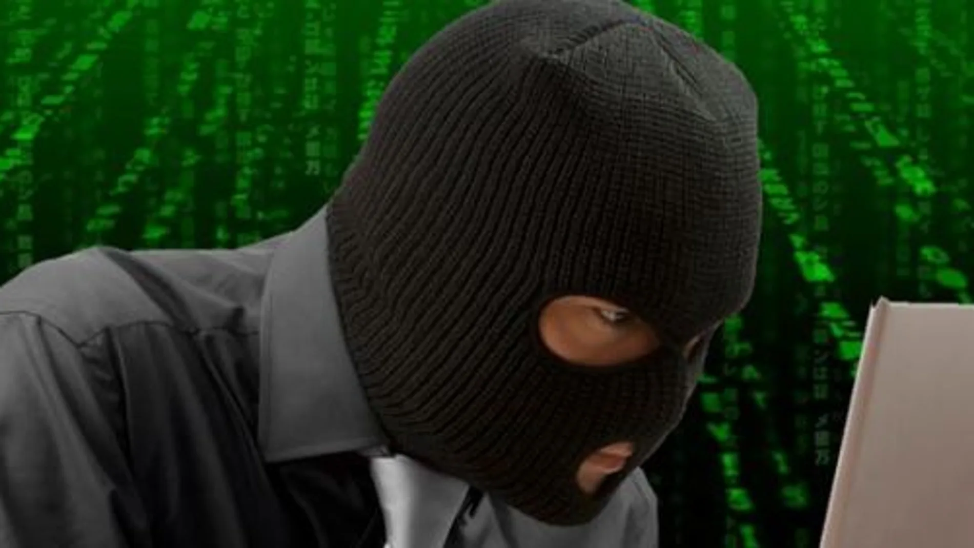 Un hacker ejecutando un cibertaque