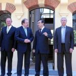 Herrera charla con Ghosn, en presencia de Villanueva, Laurent, Lequerq y De los Mozos