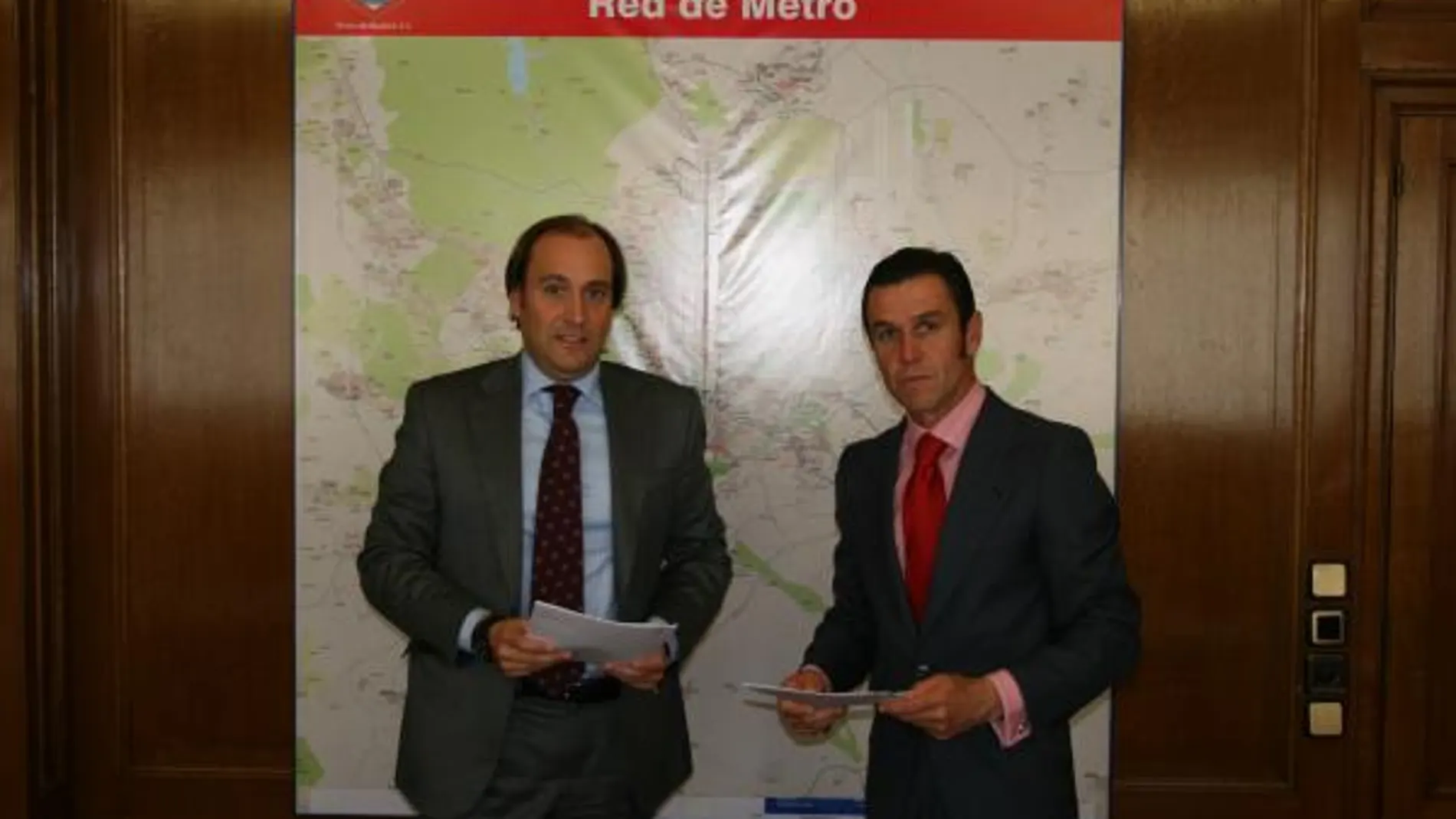 José Ignacio Velayos y Joselito, minutos antes de la firma del convenio