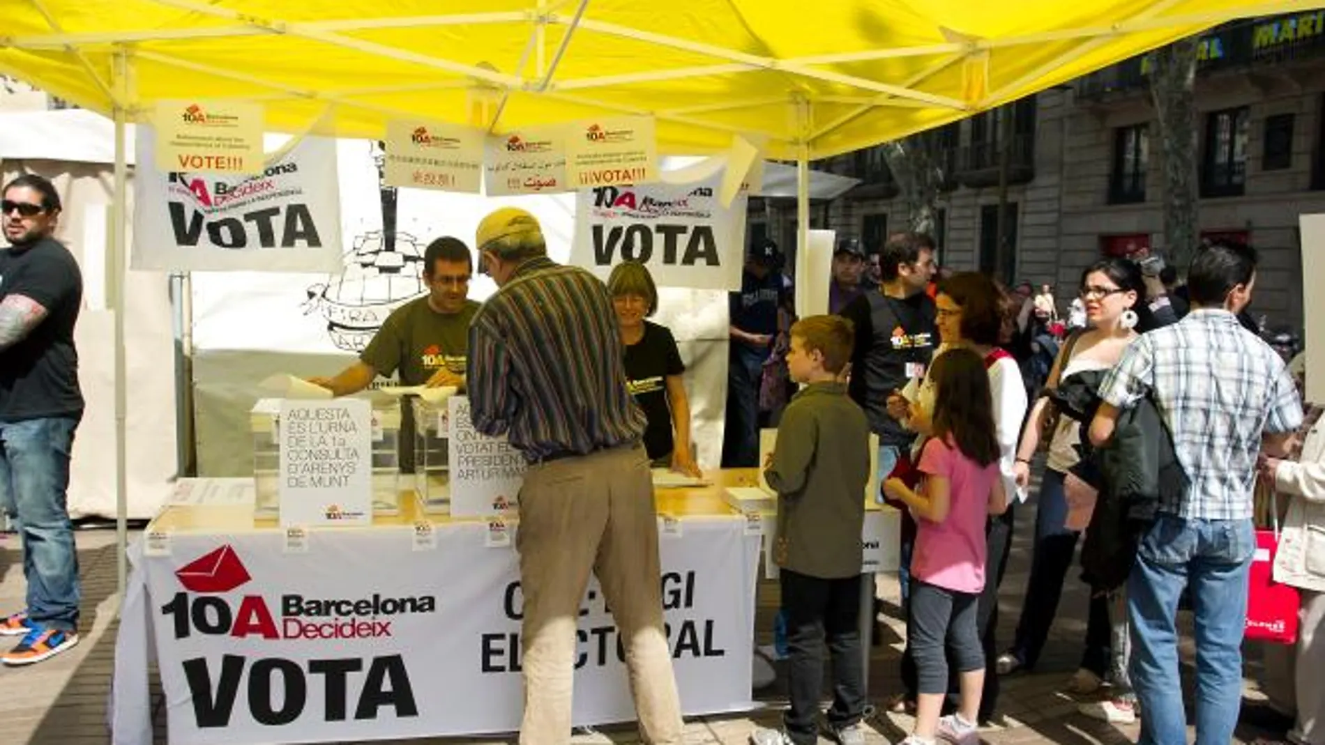 El 40% de los catalanes votaría sí a la independencia, según un sondeo de la Generalitat