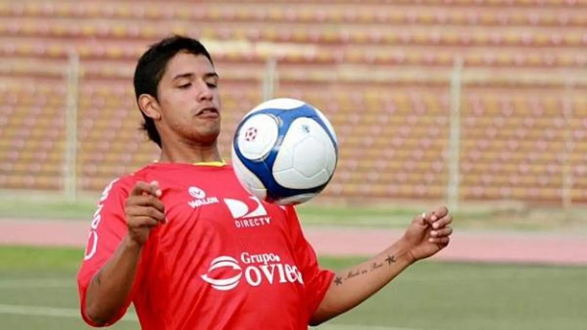 Expulsan al jugador peruano Reymond Manco por fingir un secuestro exprés