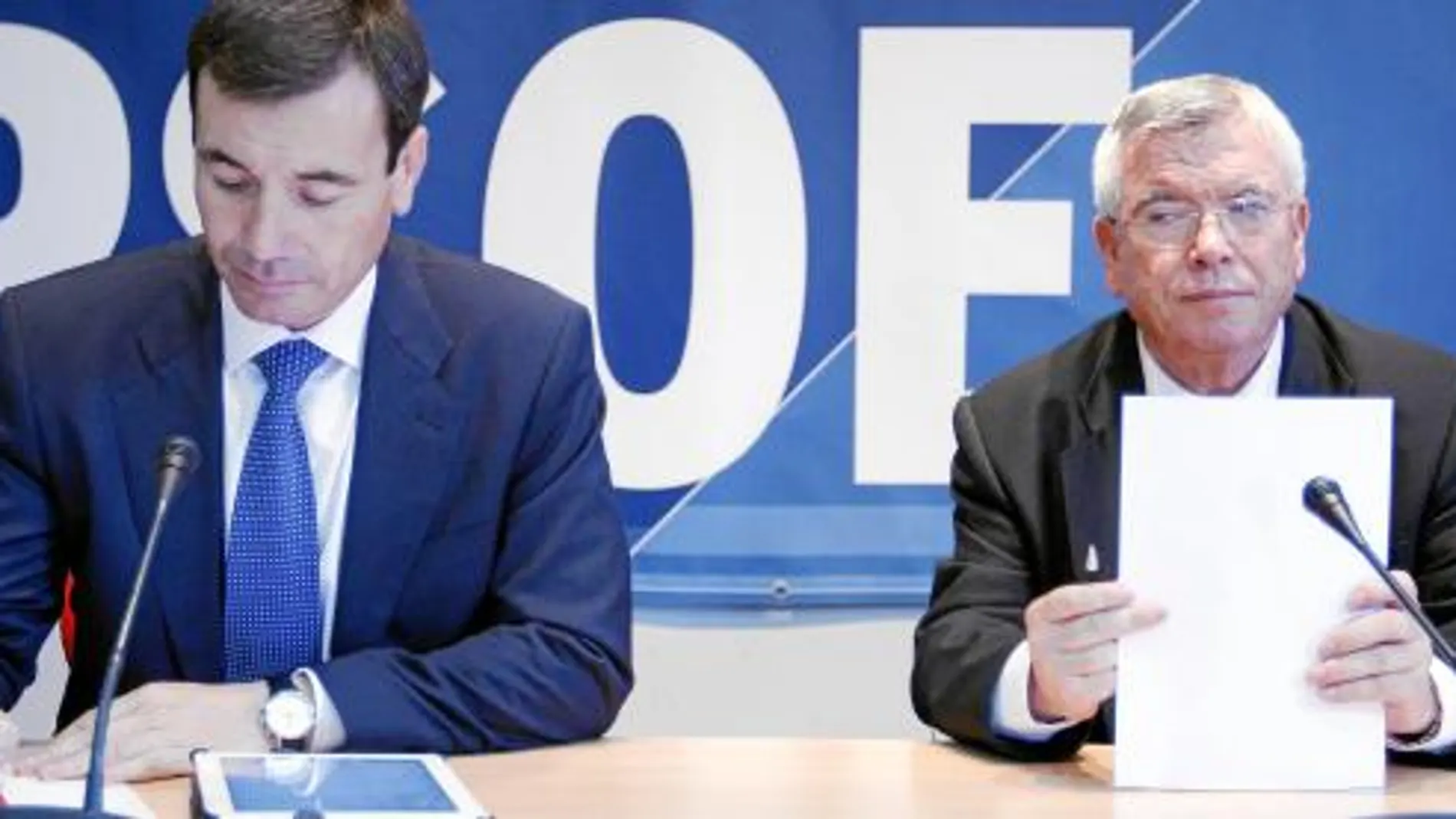 Tomás Gómez y Pedro Castro se enfrentan estos días en Getafe por el liderazgo del PSOE