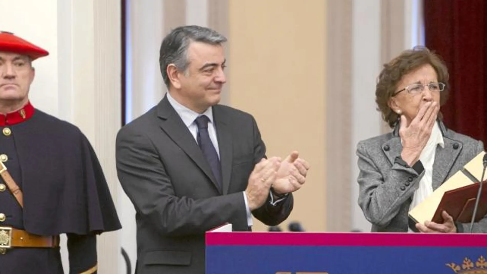 ETA avisa de que sigue el «conflicto» tras un año de tregua