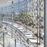 Vista interior de la estación de ferrocarril e imagen, a la izquierda, del aspecto del puente victoriano tras el añadido de los paneles fotovoltaicos