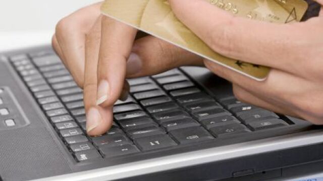 Uno de los motivos por los que los delincuentes eligen España para «atacar» es por la facilidad para encontrar «muleros» que laven el dinero
