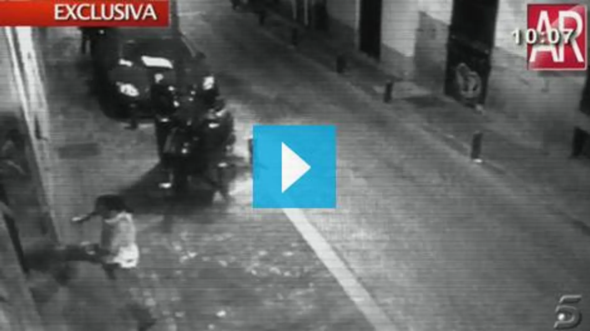 El vídeo del asalto a la vivienda de Esperanza Aguirre