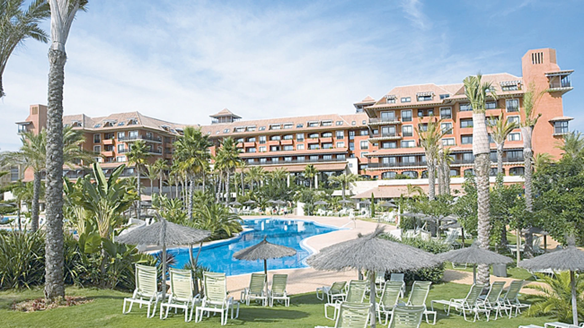 Niños gratis en Puerto Antilla
