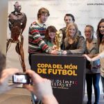 Los estudiantes de Erasmus de Filología Hispánica no perdieron la ocasión de hacerse la foto